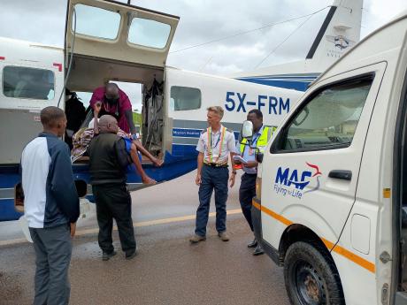 Pilot Andrew Parker flew sister Bianca from South Sudan to Uganda Pilot Andrew Parker flew sister Bianca from South Sudan to Uganda 